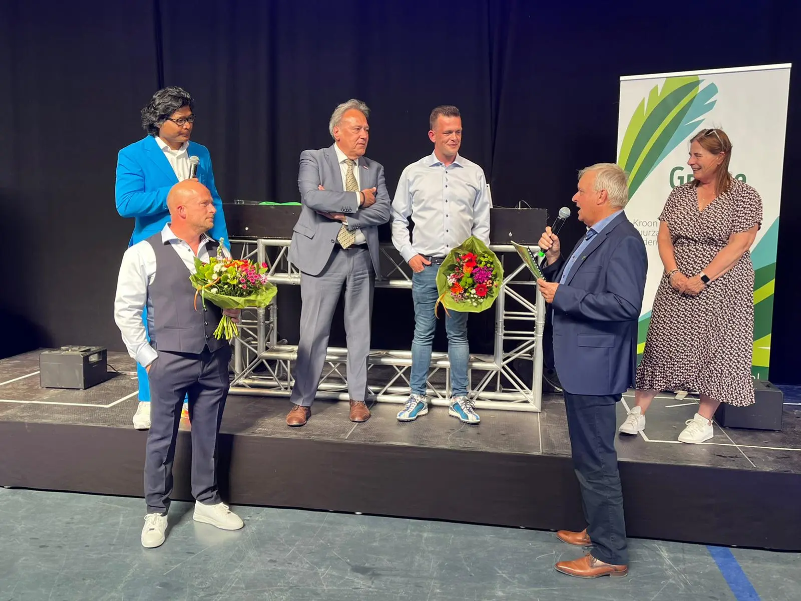 Uitreiking van De Groene Pluim aan De Krom
